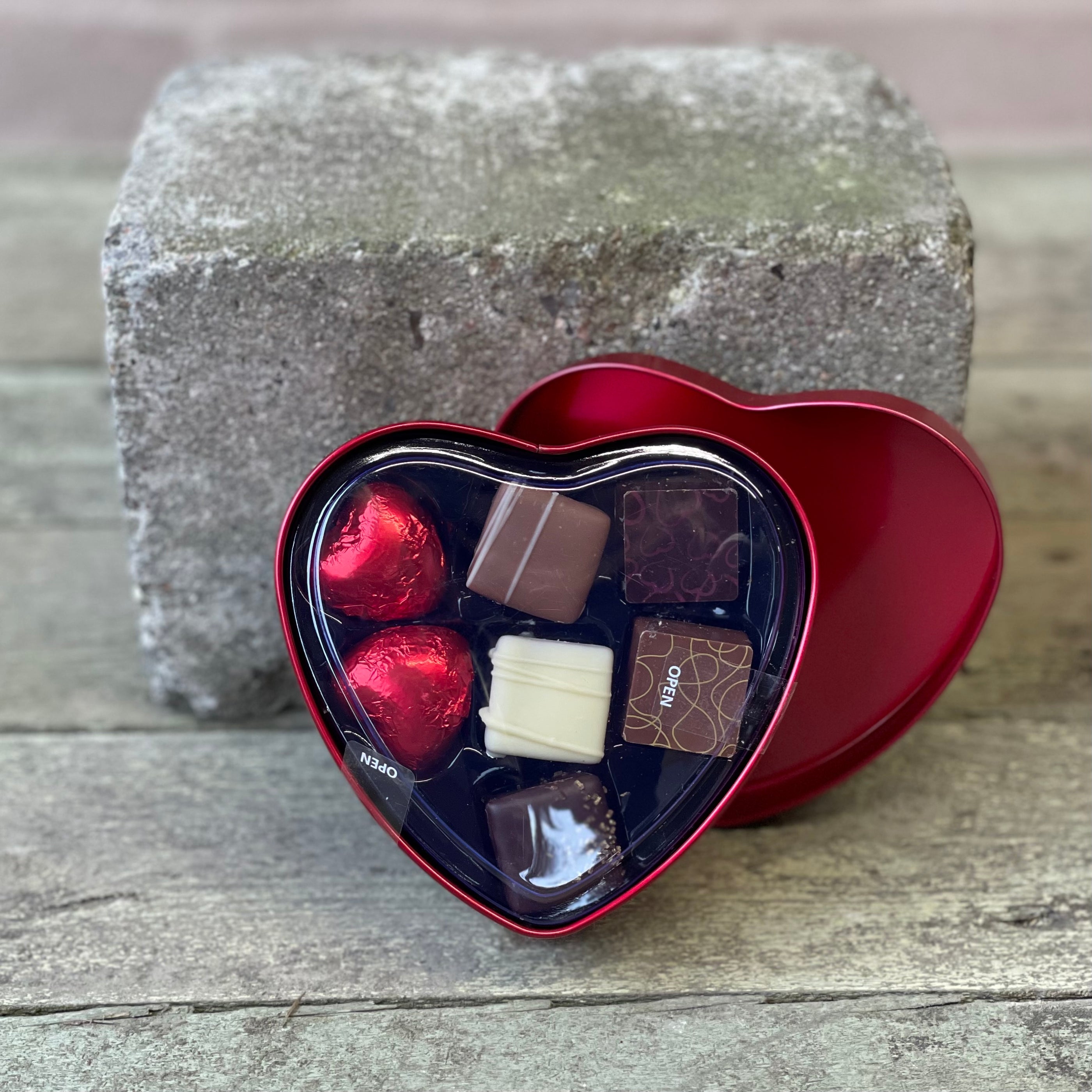 Rødt hjerte med chokolade – Radsted Gartneri